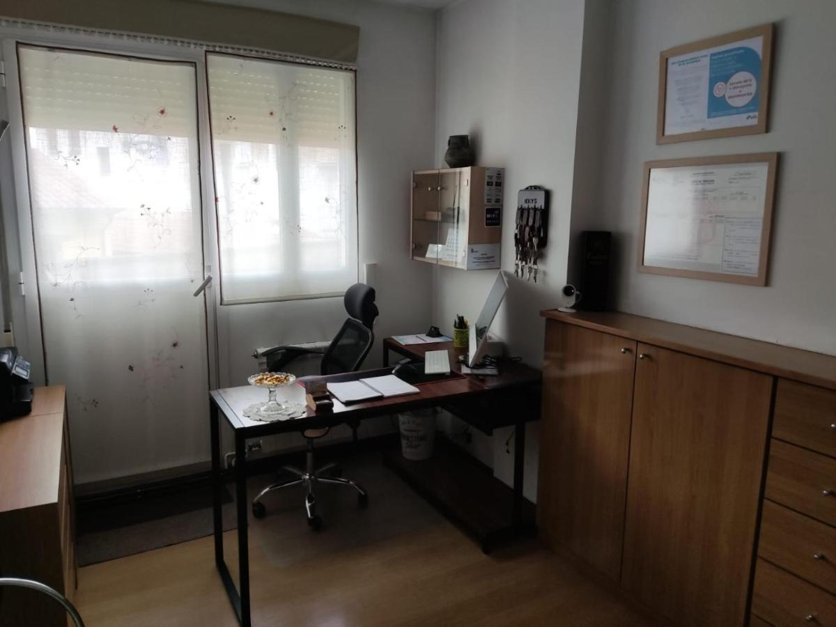 Pension Las Matillas Miranda de Ebro Bagian luar foto