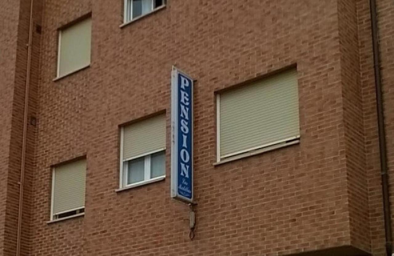 Pension Las Matillas Miranda de Ebro Bagian luar foto