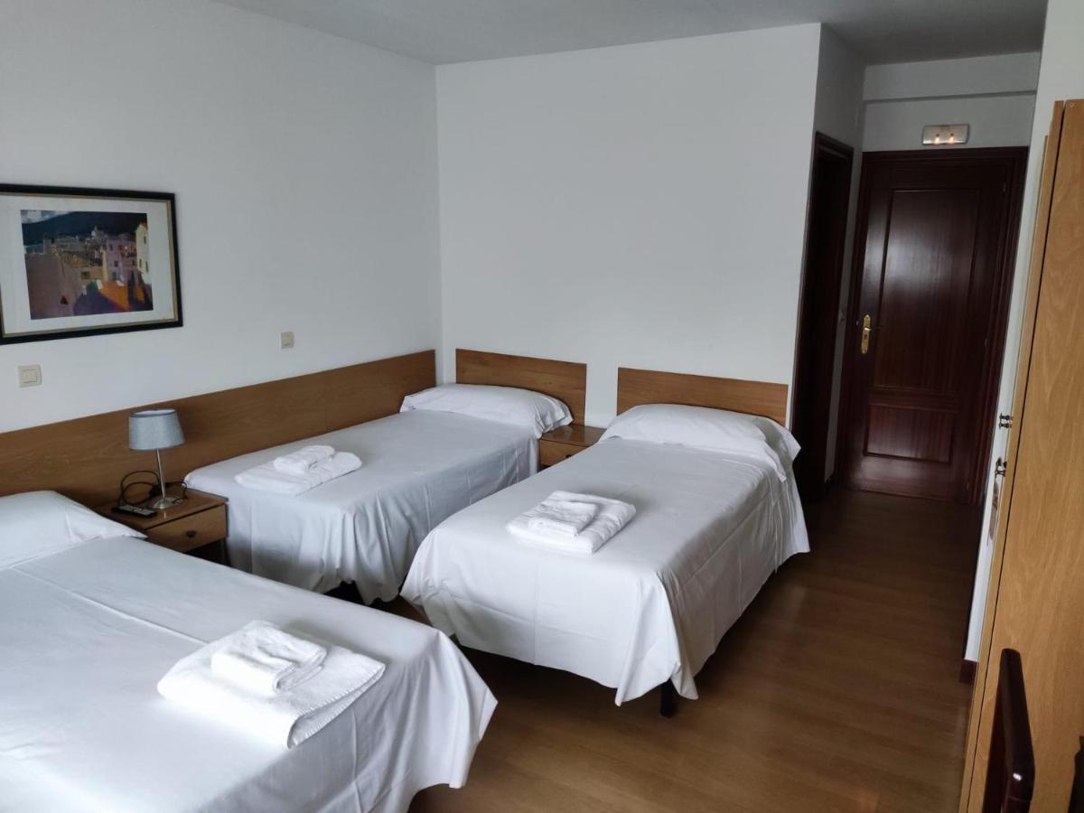 Pension Las Matillas Miranda de Ebro Bagian luar foto