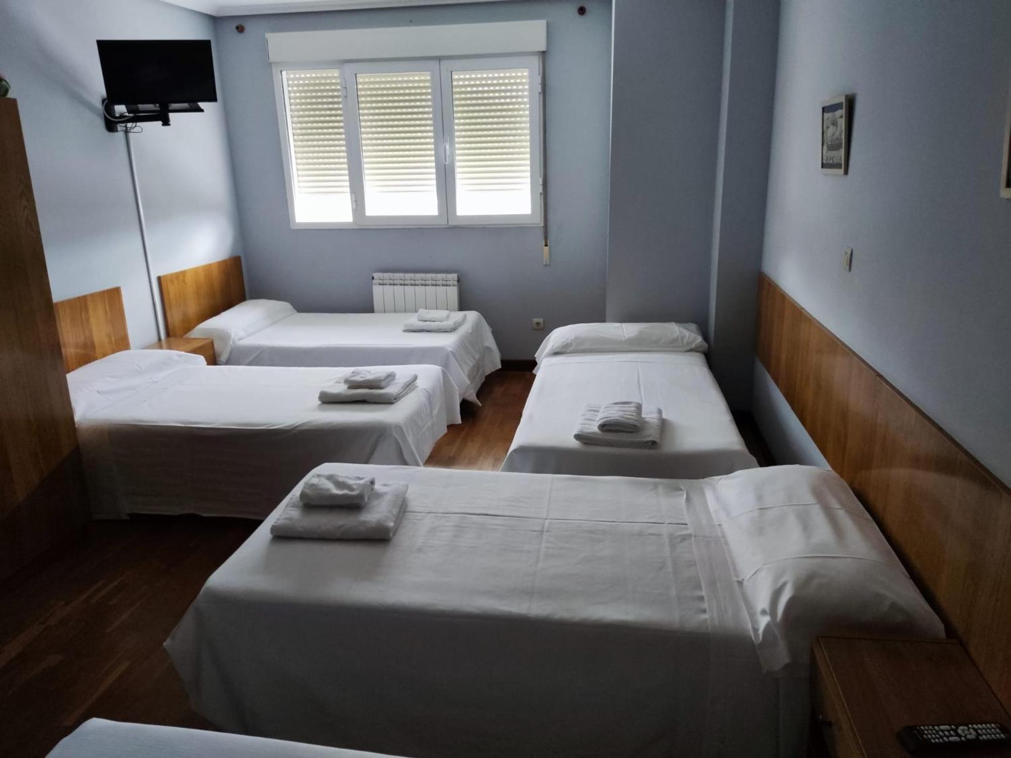 Pension Las Matillas Miranda de Ebro Bagian luar foto