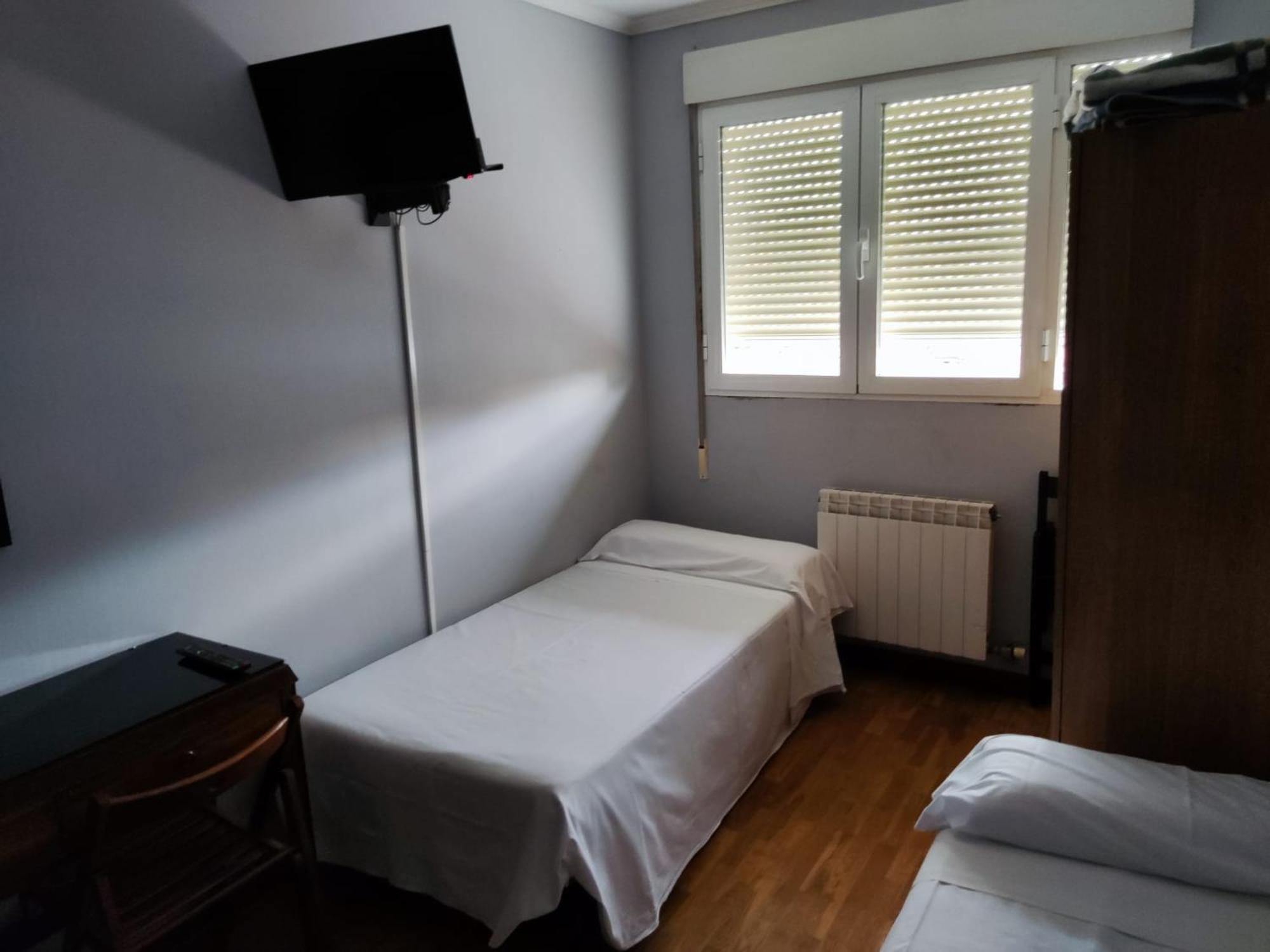 Pension Las Matillas Miranda de Ebro Bagian luar foto