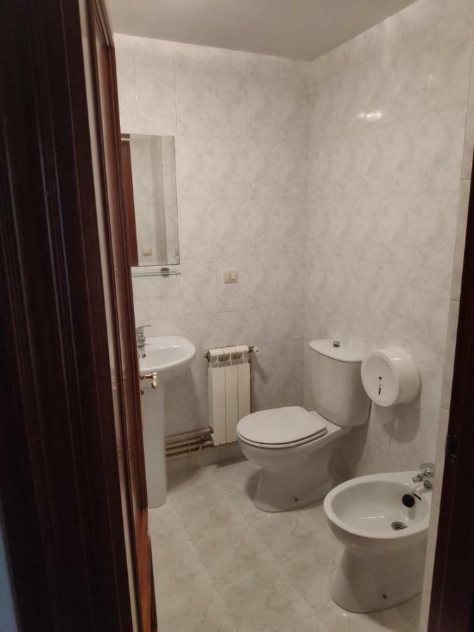 Pension Las Matillas Miranda de Ebro Bagian luar foto